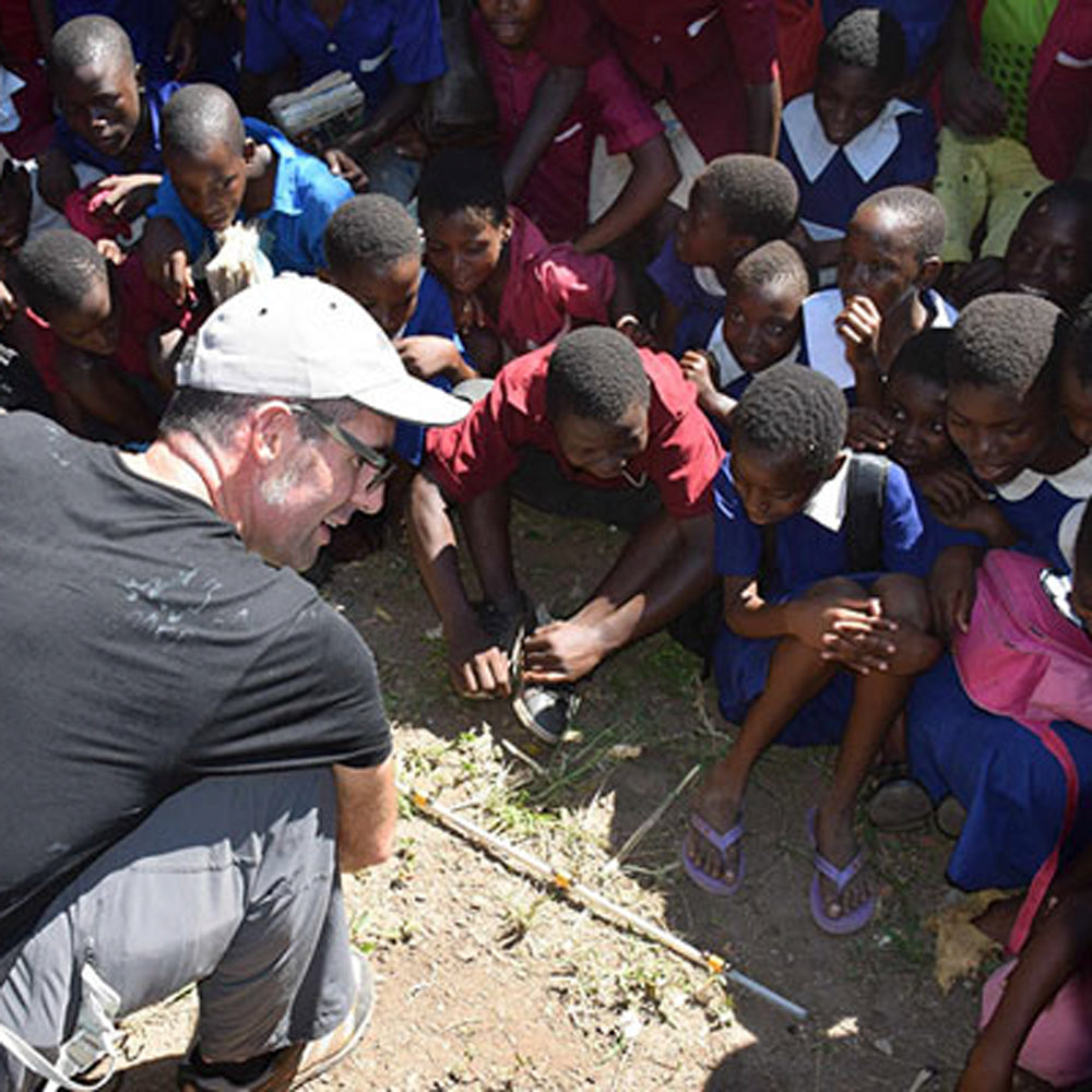 Magnets attract students in Africa to Science