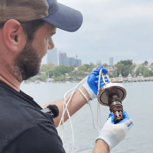Neodymium Magnet Fishing Recovery Kit with M10 Threaded Eyelet - 75mm dia.