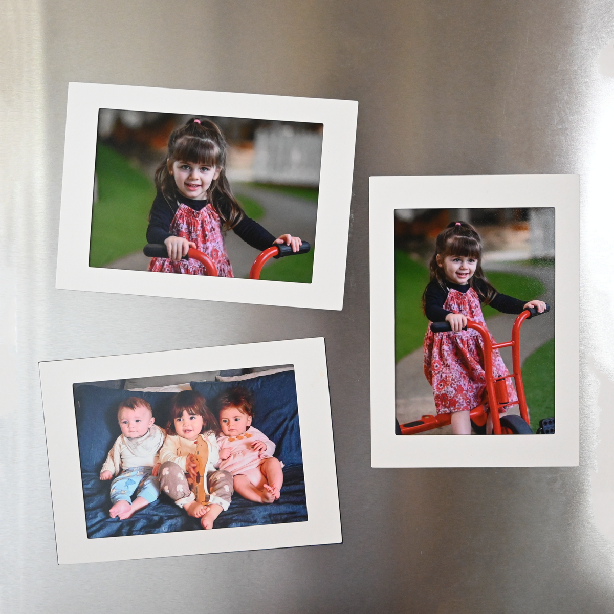 White Magnetic Photo Frames – 177mm x 127mm x 0.5mm | 3 Per Pack